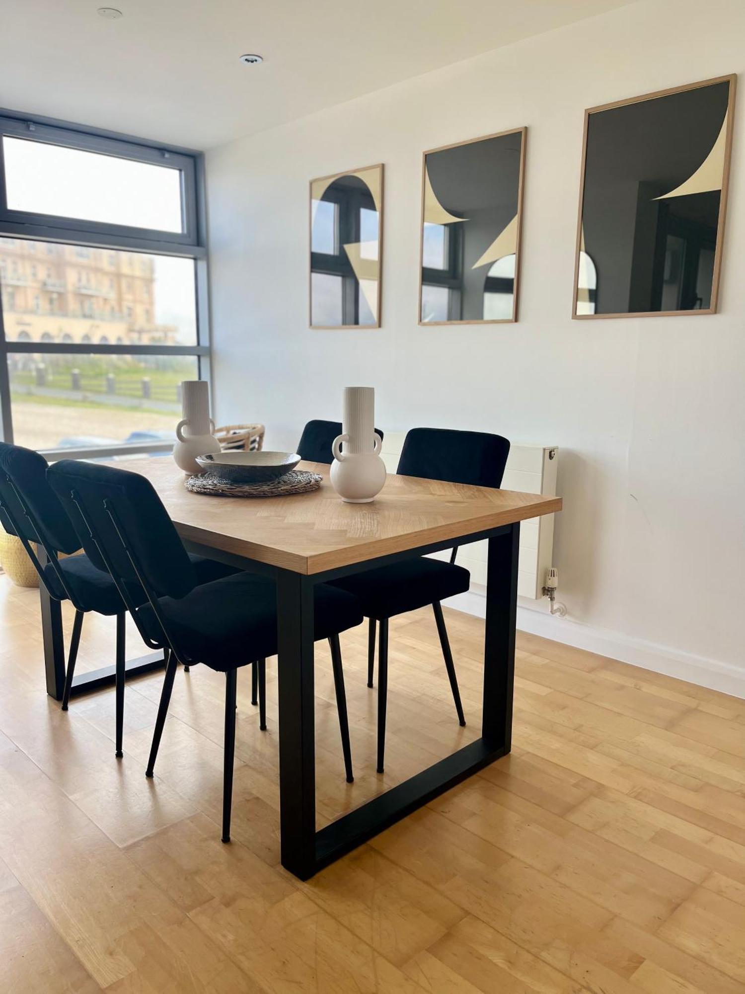 40 Zinc * New Quay